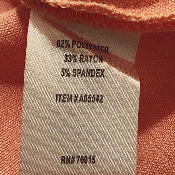 Koret Blouse Button Front Size PM (NWT) - Picture 6 of 6